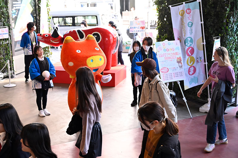 渋谷モディでイベントのベコ太郎1
